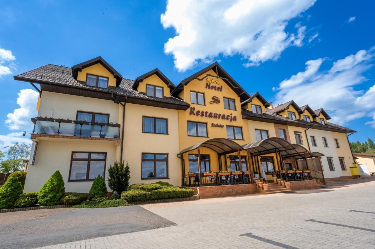Hotel Szelców Lesko Exterior foto